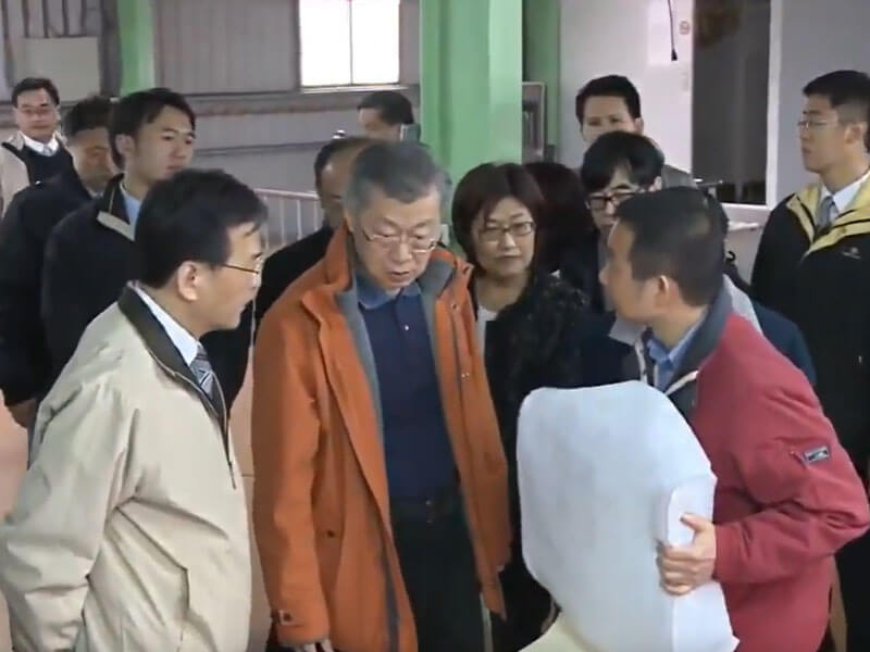 行政院長陳冲參觀歐得葆家具公司