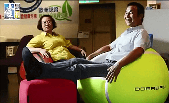 《週二成功學》浴火重生!Selina因為有他才能安坐 《週二成功學》浴火重生!Selina因為有他才能安坐